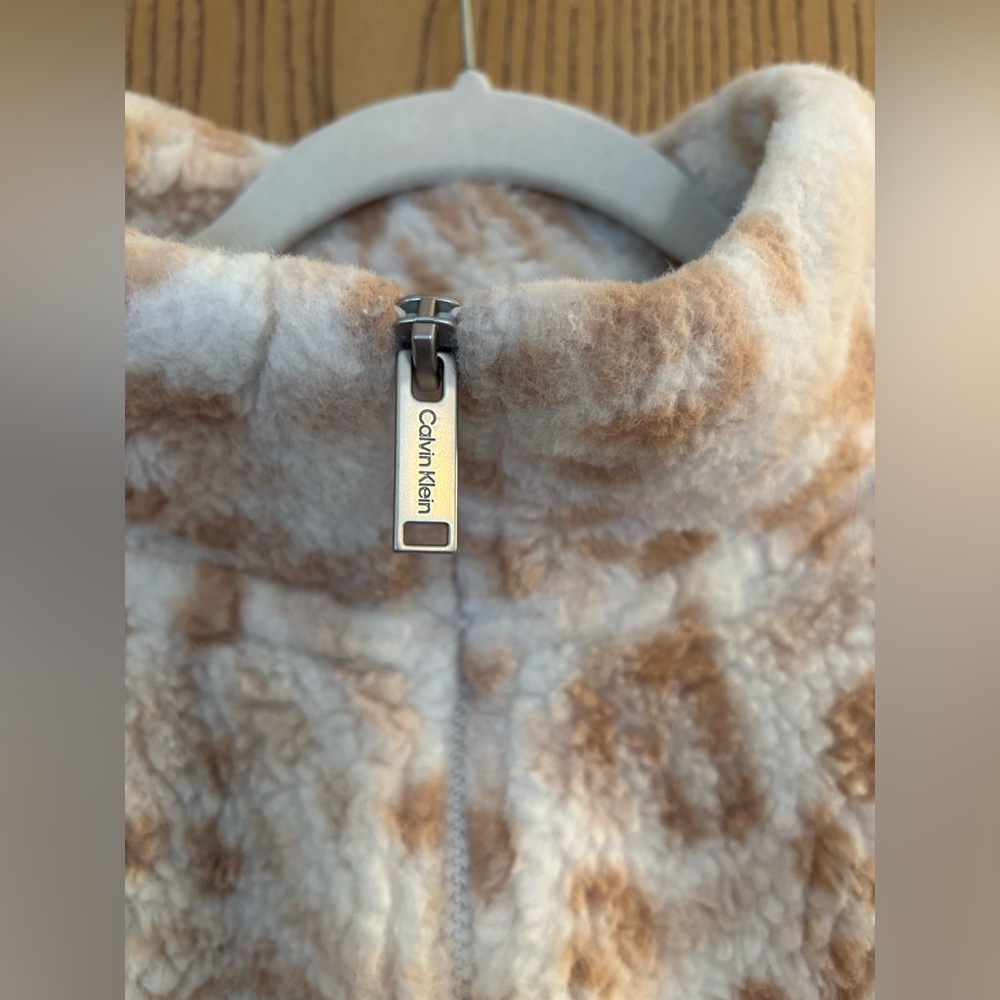 Calvin Klein Performance Cropped Teddy Jacket - Picture 3 of 11